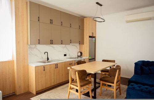 Durres Apartment | Rooftop Apartment w/Garden & Jacuzzi