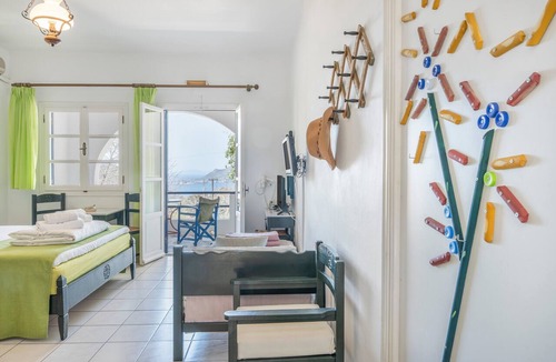 Tholaria Apartment | Room 19 at Pagali Hotel in Amorgos