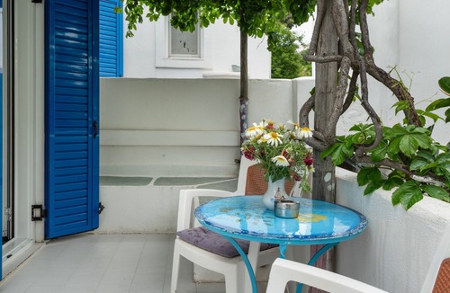 Aegiali Apartment | Room 2 at Pagali Hotel with Garden View