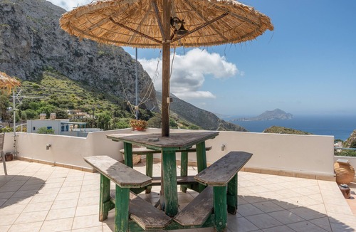 Aegiali Apartment | Room 2 at Pagali Hotel with Garden View