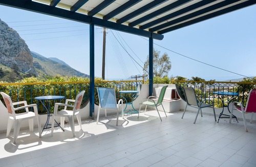 Aegiali Apartment | Room 6 at Pagali Hotel in Amorgos