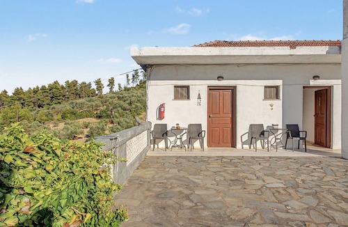 Chalkidiki Region Apartment | Room 'Orama 18' with Sea View, Wi-Fi and Air Conditioning