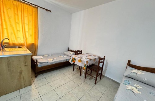 Himare Apartment | Rooms for Rent Himarë