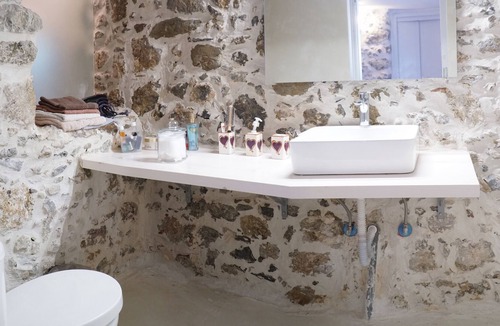 Lampini House | Roukounakis House