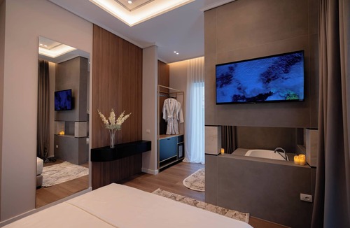 Rade Hotel | Royal Hill Hotel