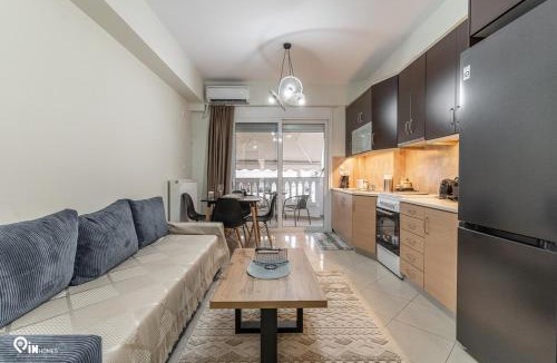 Aigaleo Apartment | Rubies - Premium And Comfy Stay in Egaleo-Athens