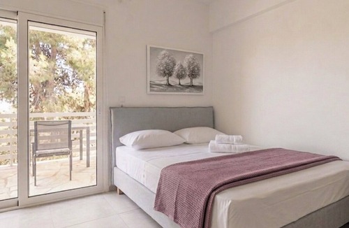 Kitries Cottage | Sadova Messinia Pearl Cozy Seafront Tiny House
