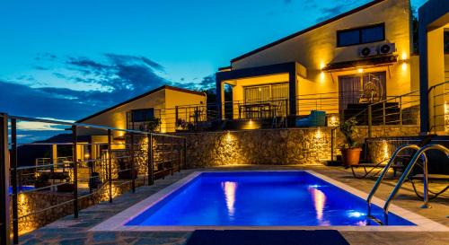 Agia Kiriaki Villa | Santakira Villas