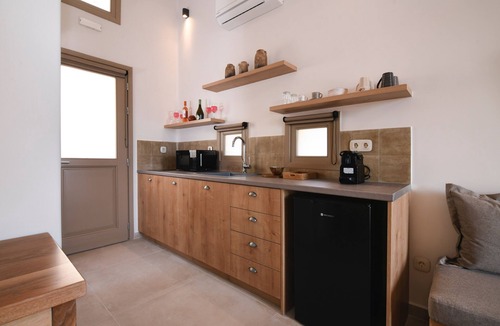 Vothon Villa | Santorini - Villa - Sleeps 2 - Pool - Parking