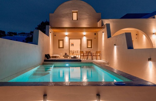Vothon Villa | Santorini - Villa - Sleeps 5 - Pool - Parking