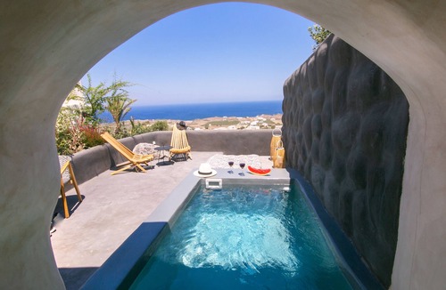 Vourvoulos House | Santorini Villas