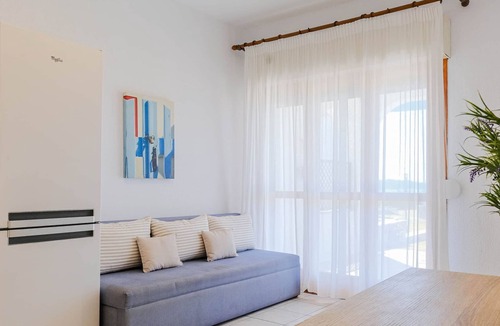 Kassandra Apartment | Sea Breeze 1 - beachfront 2-bdrm Apartment
