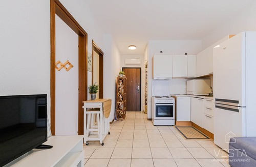 Kassandra Apartment | Sea Breeze 1 - beachfront 2-bdrm Apartment