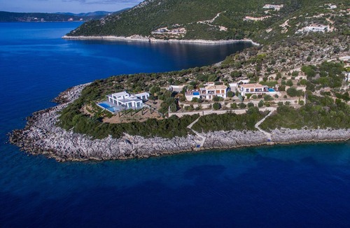 Evgiros Villa | Seafront Marine Villa: Seaside Elegance, 30m from the Shore