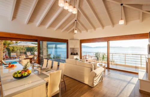 Evgiros Villa | Seafront Marine Villa with private sea access - Iris Villas Lefkada