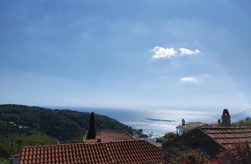 Alonnisos Old Town Apartment | SeaL Villa