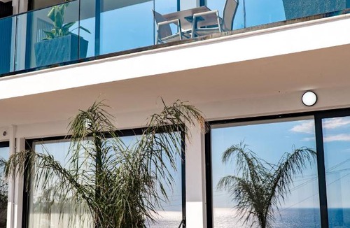 Qazim Pali Hotel | SeaScape Residence