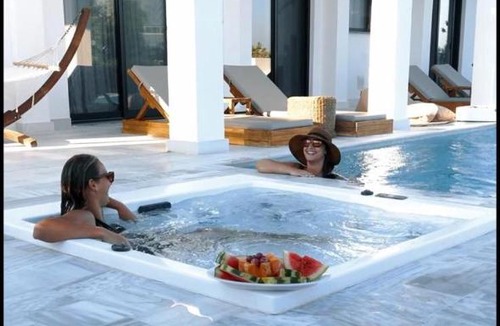 Lahania Villa | Seashell Villa - Luxury Pool Retreat - 150m Beach