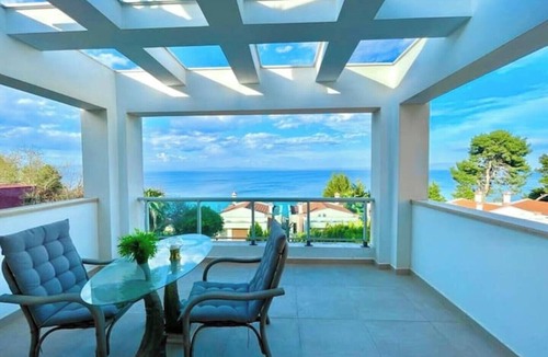 Kriopigi Villa | SEASIDE GETAWAY in Kriopigi.