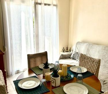 Nees Pagases Apartment | See view apartment