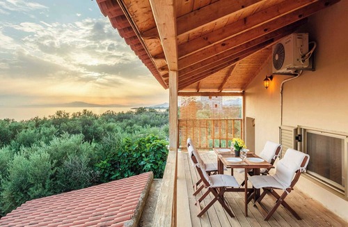 Lefktron Apartment | Selinitsa Stone Studio - Mani Seaview Retreat