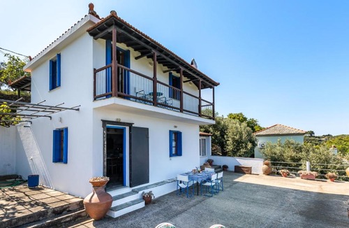 Skopelos Town House | Serenity Cottage