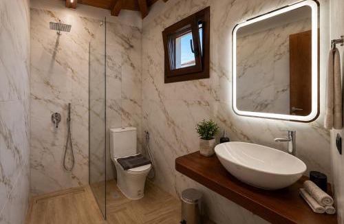 Koukounaries Apartment | Sergios