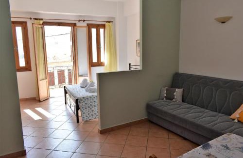 Ermoupoli Apartment | Siel Oneiro House