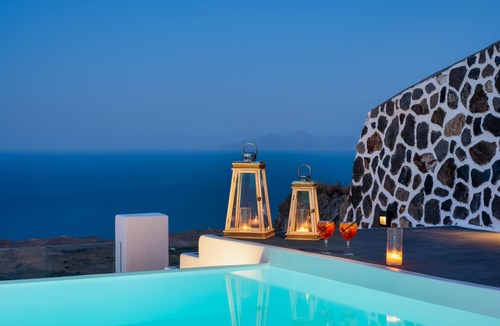 Vourvoulos Hotel | Siete Mares Luxury Suites