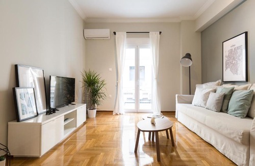 Plaka Apartment | Sleek Flat in Central Syntagma by UPSTREET
