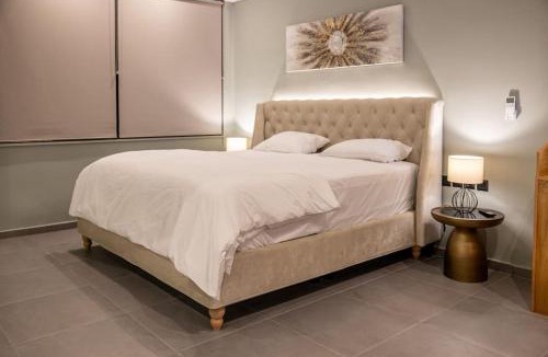 Irakleio Apartment | Smaragdi Luxury Jacuzzi Apartment Noho Premium Living