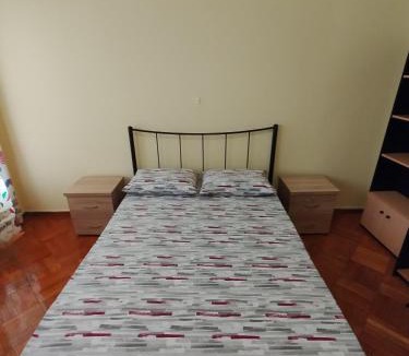 Athens Bed & Breakfast | Smart 4