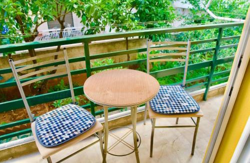 Nea Smirni Apartment | Smirni Snug Stay Garden Fits 4