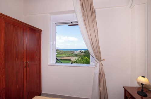 Kamisiana Apartment | Socrates Holidays Apt. 2 with Pool near the Beach