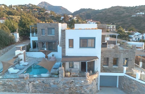 Evdilos Apartment | Sofrano Luxury Apartments