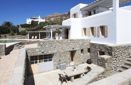 Agios Ioannis Villa | SOPHISTICATED LUXURY