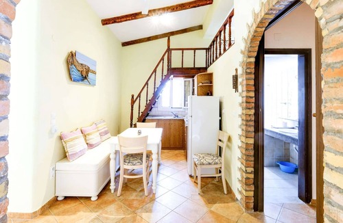 Paleokastritsa Apartment | Spacious Apartment in Paleokastrites