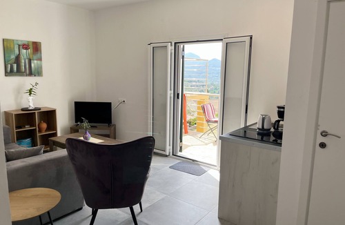 Karousades House | Spiti Gianneta, Greece