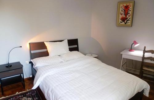 Komotini Apartment | Square