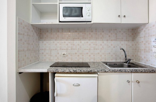 Agrilia Apartment | Standard Studio "Paradise Zante Standard Studio 4" with Shared Pool & Wi-Fi