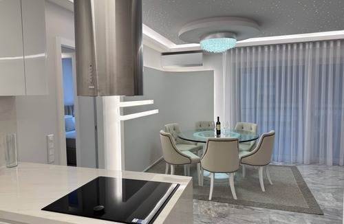 Palaio Faliro Apartment | Starlight Seaview Suite | Flisvos Sunset