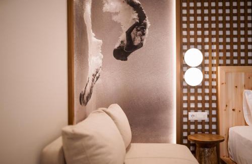 Himare Apartment | Stefaneli Studios