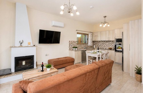 Roumeli Villa | Stefania Villa Dio - One Bedroom Villa, Sleeps 2