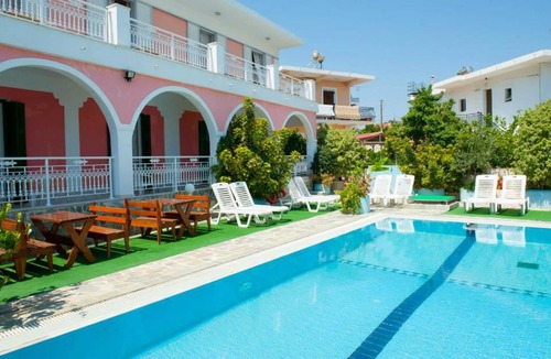Argassi Apartment | Stella Studios