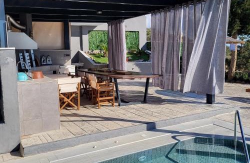 Saronida Apartment | 'Stergiou Luxury Apartments' με κοινη πισινα
