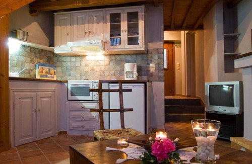 Skopelos Apartment | Stolios Skopelos - Euterpe Split Level Gem