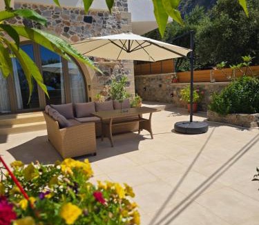 Agia Roumeli House | Stone Apartment in Agia Roumeli