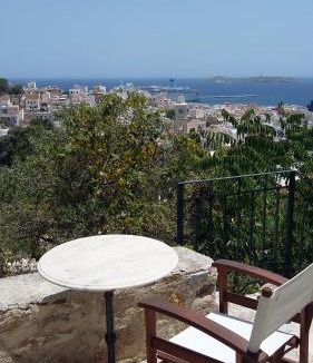 Ermoupoli Apartment | Stone house in Syros