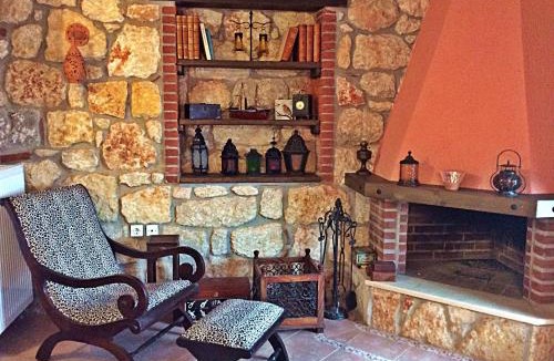 Vourvourou Villa | Stone Villa Rokosini