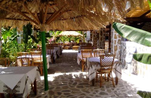Vlichada Apartment | Stone Village Hotel Apartments